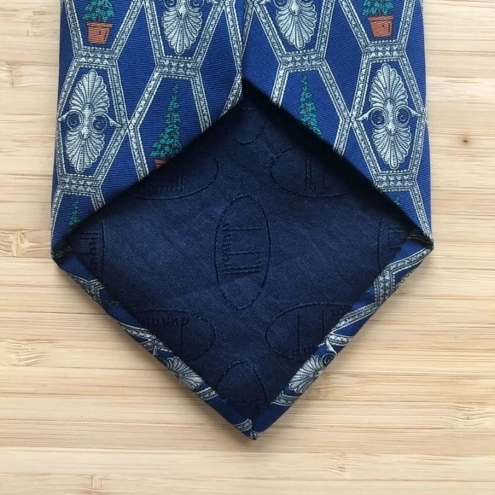 Dunhill Silk Tie In Navy/Tan With Unique Pattern